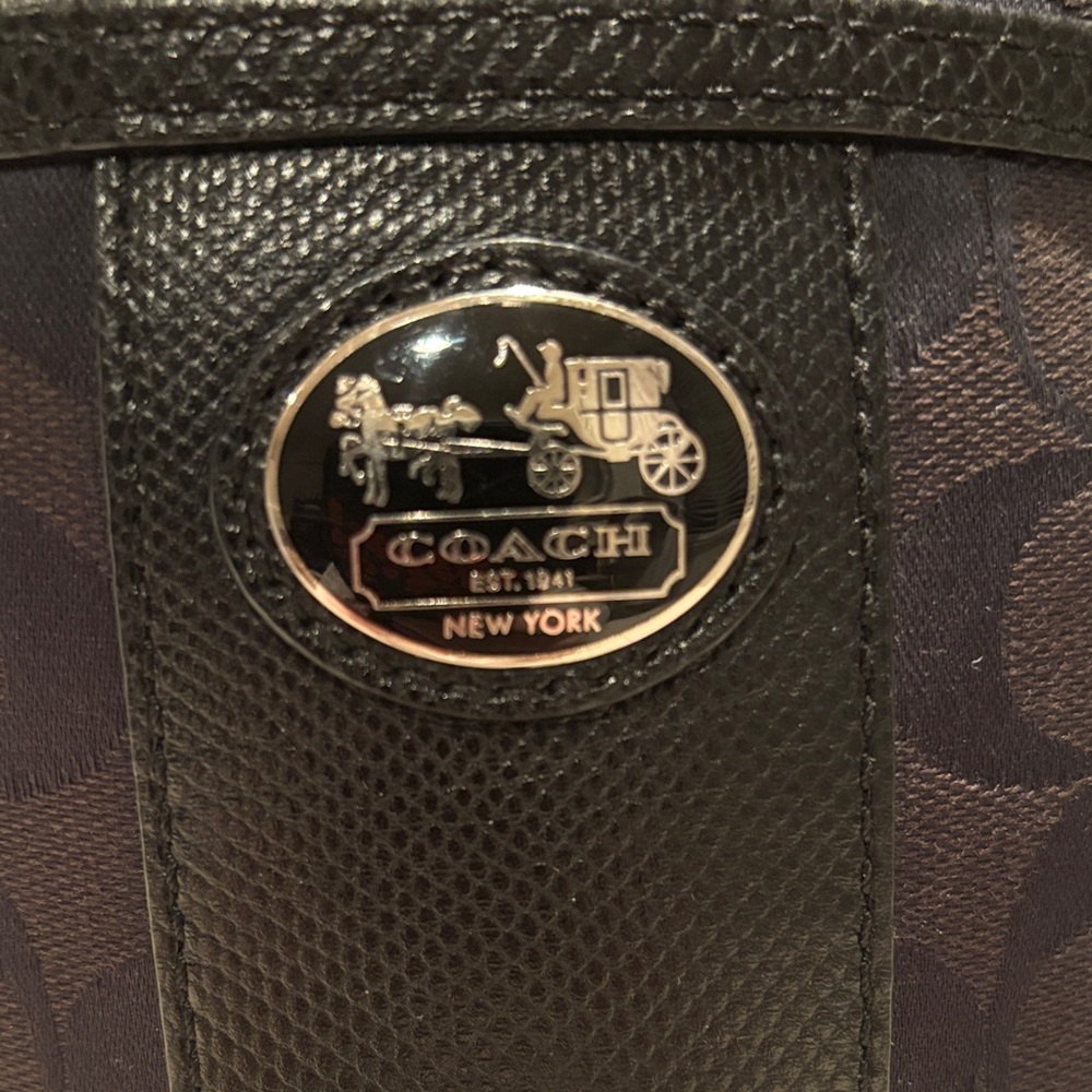 Coach Black Crossbody Bag - Picture 2 of 12